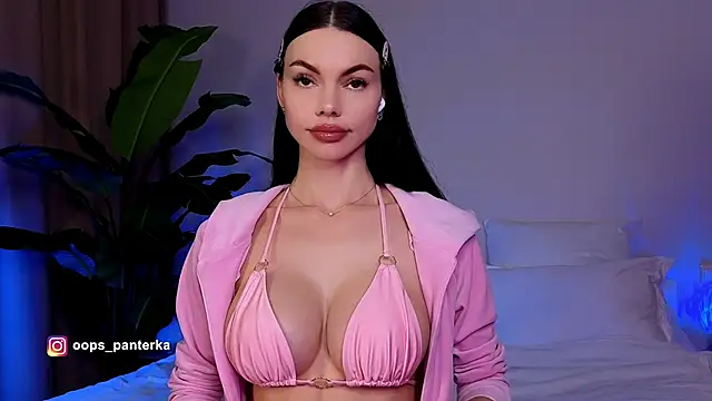 AmyLeeplay online show from April 13, 5:07 pm