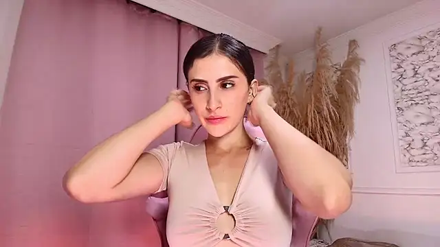 Danella houston online show from April 15, 2:07 am