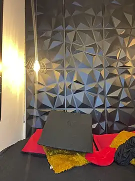 MiaCurly3 online show from March 1, 11:40 pm