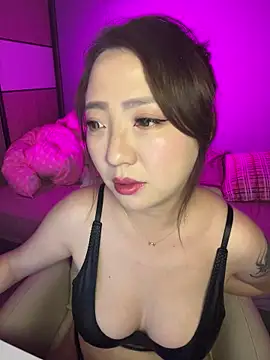 Snapshot of Hannababy_ chatting on March 20, 3:17 pm Hannababy online show from March 20, 3:17 pm