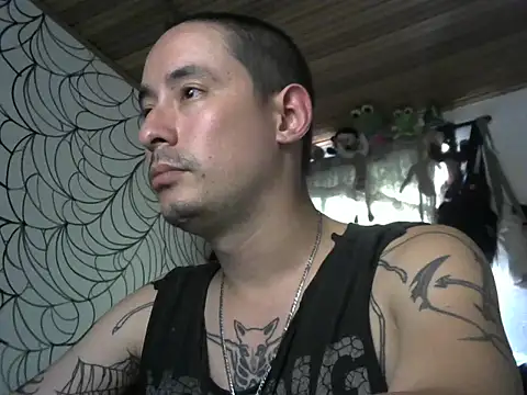 vampireathome online show from April 26, 8:28 pm