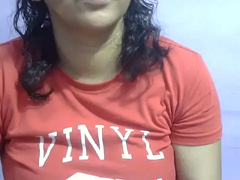 Your cutiepie  online show from March 15, 8:53 am