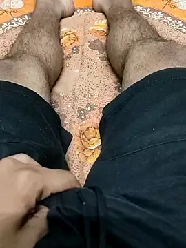 Yashkumar 0697 online show from February 26, 6:43 pm