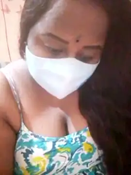 Snapshot of dolly_telugu01 chatting on May 23, 1:44 am dolly telugu01 online show from May 23, 1:44 am