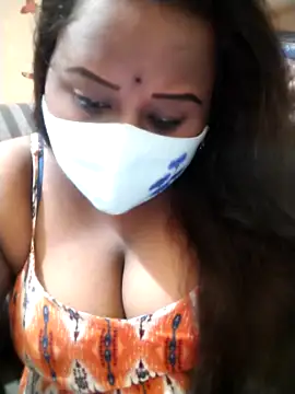 Snapshot of dolly_telugu01 chatting on June 9, 7:14 pm dolly telugu01 online show from June 9, 7:14 pm