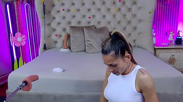 PlayfulShow online show from April 12, 8:52 am