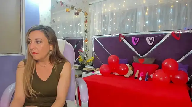 Snapshot of Dary_walker chatting on February 15, 6:12 pm Dary walker online show from February 15, 6:12 pm