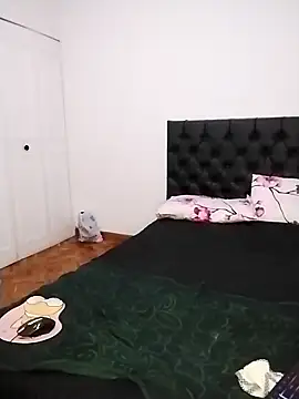 PenelopeMist online show from February 12, 1:09 am