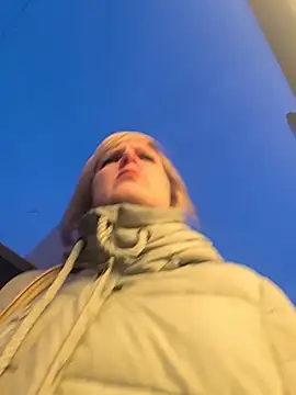 Sexybiene969 online show from January 11, 3:50 pm