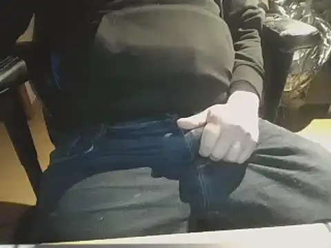 Snapshot of fifu2 chatting on February 5, 6:26 pm fifu2 online show from February 5, 6:26 pm