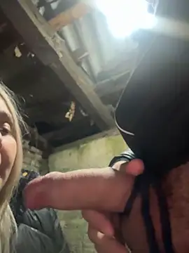 hotamanda01 online show from November 6, 9:26 pm