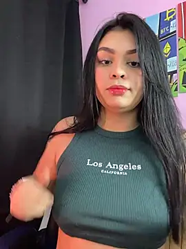 Snapshot of soy_valu chatting on May 15, 10:50 pm soy valu online show from May 15, 10:50 pm