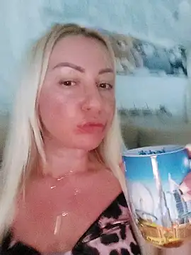 visnjica online show from March 1, 6:10 pm