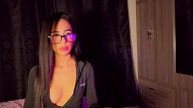 Snapshot of melissa_becraft chatting on June 12, 11:46 pm melissa becraft online show from June 12, 11:46 pm