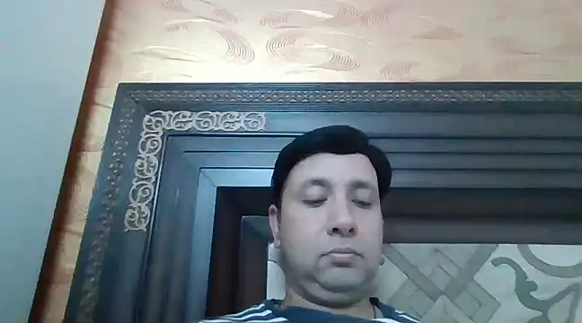 Snapshot of innocentboy1987 chatting on March 12, 9:34 am innocentboy1987 online show from March 12, 9:34 am