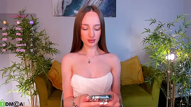 miiss  lulu online show from March 10, 12:48 am