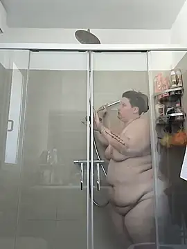 kitsune giada online show from March 10, 12:59 pm