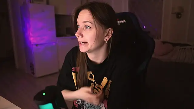 alexa feels  online show from March 16, 6:34 pm