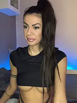 LittleMia 95 online show from March 6, 2:02 pm