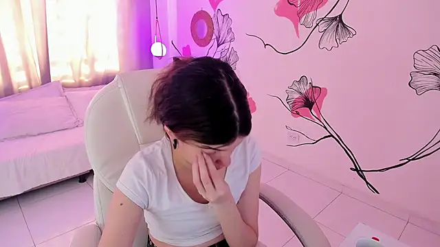 Snapshot of Isabela_Fiorelli chatting on April 27, 1:20 pm Isabela Fiorelli online show from April 27, 1:20 pm