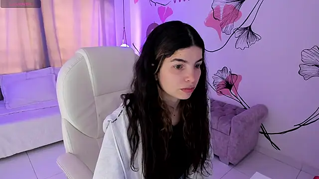 Snapshot of Isabela_Fiorelli chatting on June 8, 1:55 pm Isabela Fiorelli online show from June 8, 1:55 pm