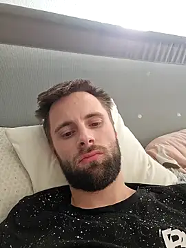 ademandjulia online show from February 15, 3:09 pm