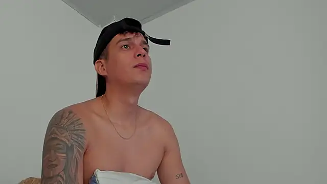 Snapshot of hugosan12 chatting on February 18, 5:21 pm hugosan12 online show from February 18, 5:21 pm