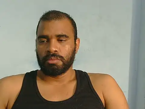 Snapshot of YOX22 chatting on June 24, 2:49 pm YOX22 online show from June 24, 2:49 pm