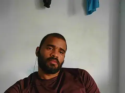Snapshot of YOX22 chatting on July 30, 2:16 pm YOX22 online show from July 30, 2:16 pm