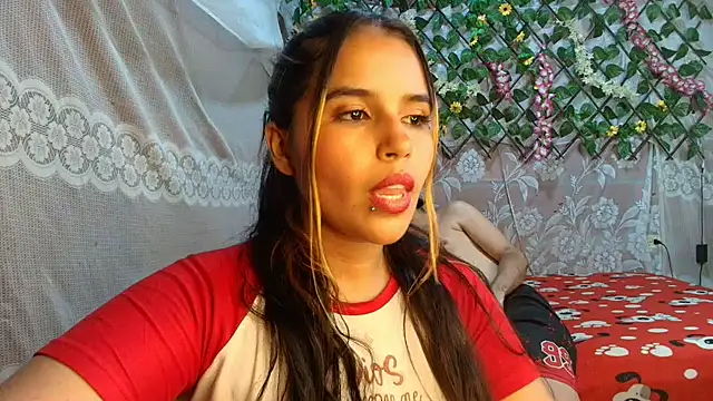 Snapshot of leandro49112 chatting on July 10, 3:22 am leandro49112 online show from July 10, 3:22 am