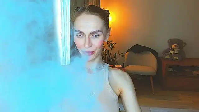 Snapshot of Lady_Sunshine_ chatting on May 12, 8:22 am Lady Sunshine online show from May 12, 8:22 am