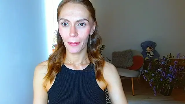 Snapshot of Lady_Sunshine_ chatting on May 17, 7:39 am Lady Sunshine online show from May 17, 7:39 am