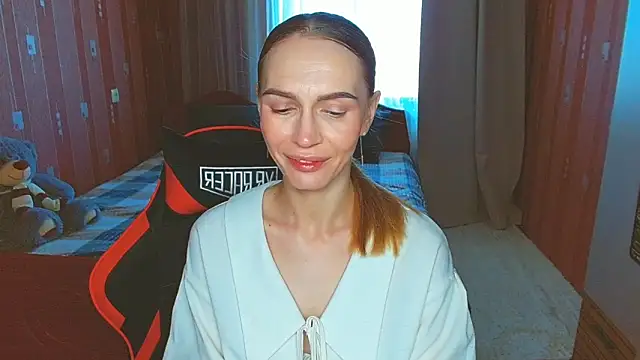 Snapshot of Lady_Sunshine_ chatting on June 27, 7:24 am Lady Sunshine online show from June 27, 7:24 am