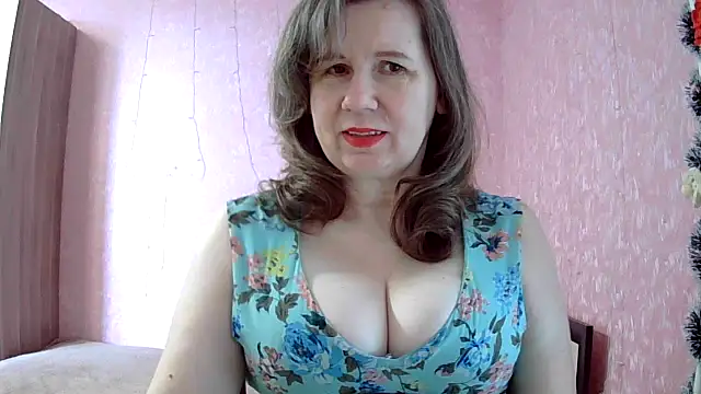 Snapshot of Starsan chatting on July 6, 8:11 am Starsan online show from July 6, 8:11 am