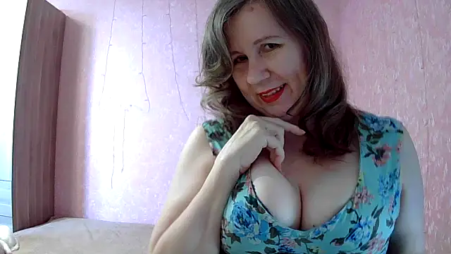 Snapshot of Starsan chatting on July 8, 2:21 pm Starsan online show from July 8, 2:21 pm