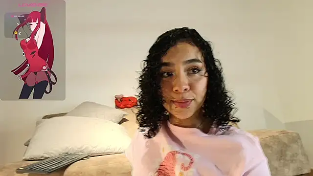 Snapshot of Dhalila_ chatting on July 26, 8:16 pm Dhalila online show from July 26, 8:16 pm