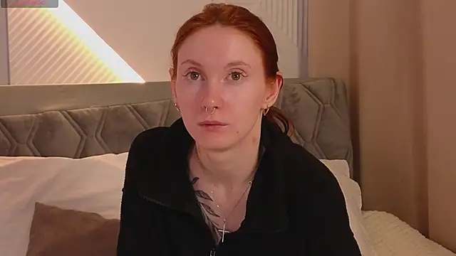 Snapshot of JoYung chatting on March 7, 4:13 am JoYung online show from March 7, 4:13 am