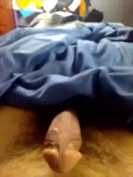 Snapshot of deyvi1995_ chatting on March 3, 2:45 pm deyvi1995 online show from March 3, 2:45 pm