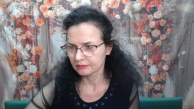 Snapshot of Miroslava_Happi chatting on May 11, 2:45 pm Miroslava Happi online show from May 11, 2:45 pm
