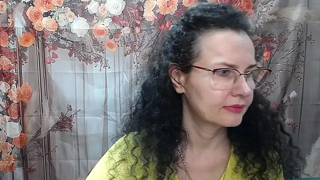 Snapshot of Miroslava_Happi chatting on May 24, 5:45 am Miroslava Happi online show from May 24, 5:45 am