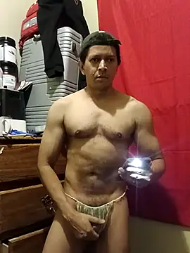 Snapshot of machoactivo1 chatting on October 27, 8:24 pm machoactivo1 online show from October 27, 8:24 pm