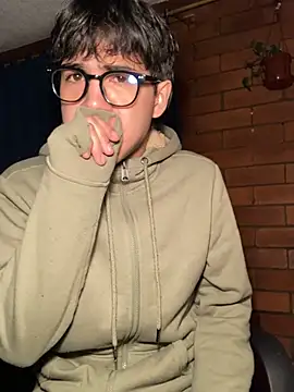 shadowsofgarden online show from March 20, 10:32 am