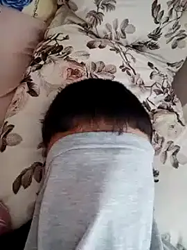 Snapshot of bigsevenkizlar chatting on March 10, 6:01 pm bigsevenkizlar online show from March 10, 6:01 pm