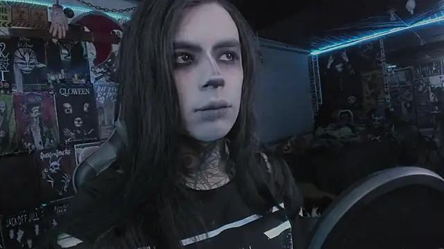 Snapshot of rotten_dreams chatting on November 13, 11:14 pm rotten dreams online show from November 13, 11:14 pm