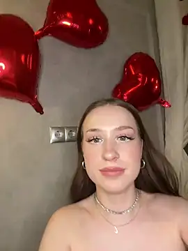 Snapshot of Jackie_White_ chatting on February 20, 1:03 am Jackie White  online show from February 20, 1:03 am