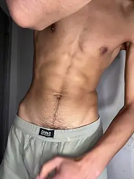 Snapshot of Hamza-Maroki chatting on February 12, 1:17 pm Hamza-Maroki online show from February 12, 1:17 pm