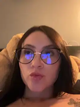Snapshot of ValentinaOrtiz3 chatting on June 29, 2:51 am ValentinaOrtiz3 online show from June 29, 2:51 am