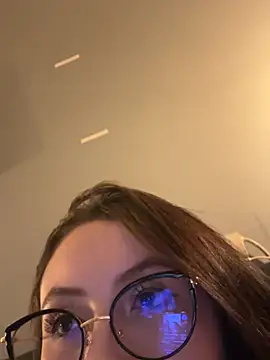 Snapshot of ValentinaOrtiz3 chatting on July 7, 1:41 am ValentinaOrtiz3 online show from July 7, 1:41 am