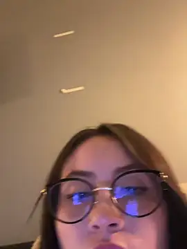 Snapshot of ValentinaOrtiz3 chatting on August 4, 2:59 am ValentinaOrtiz3 online show from August 4, 2:59 am