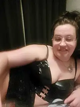 justtess online show from March 13, 9:37 pm